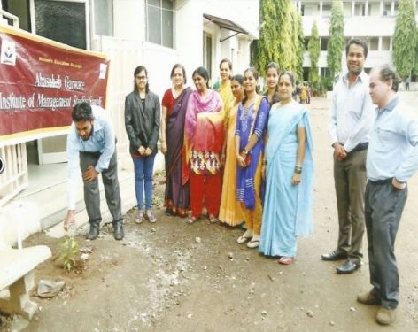 Abasaheb Garware Institute of Management Studies, Sangli