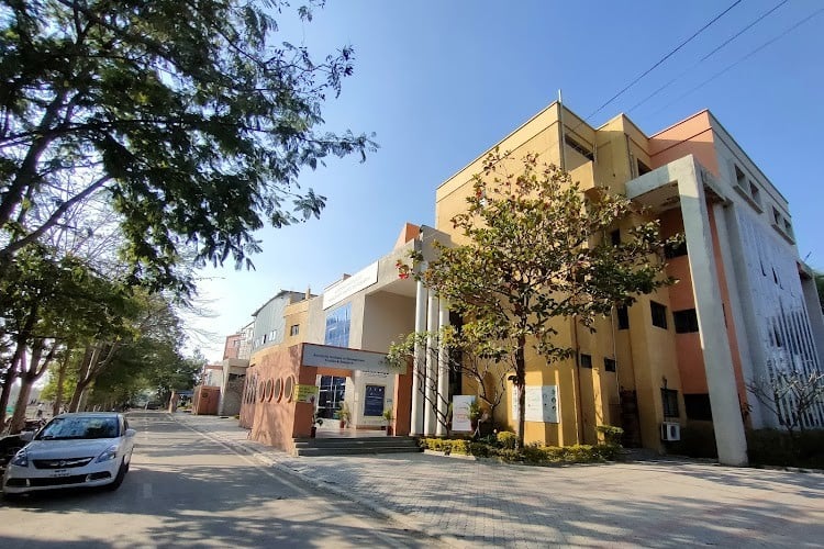 Acropolis Institute of Pharmaceutical Education and Research, Indore