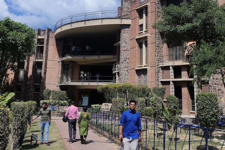 Ajay Kumar Garg Engineering College, Ghaziabad