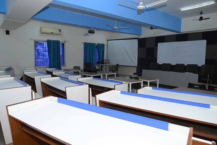 Akemi Business School, Pune