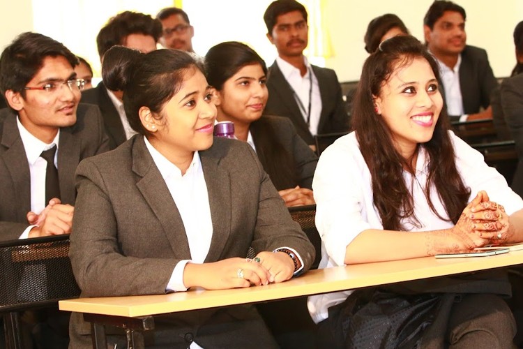 Akemi Business School, Pune