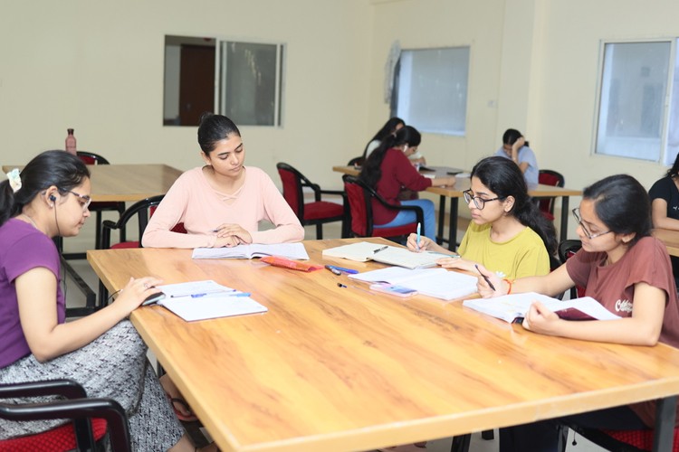 Amaltas University, Dewas