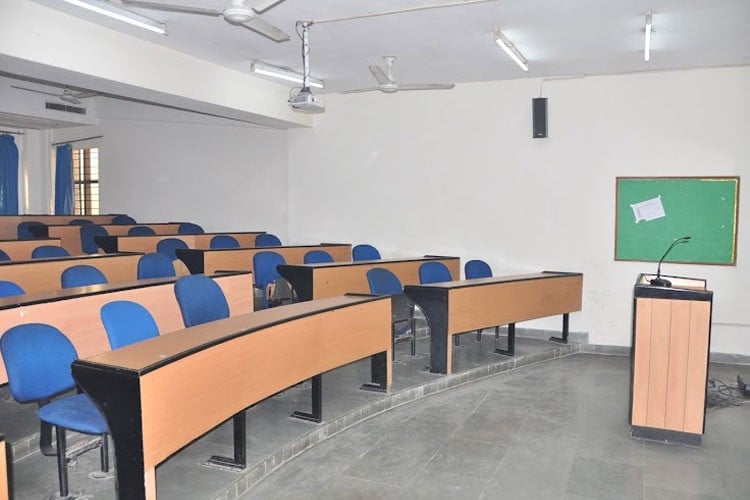 Amity Institute of English and Business Communication, Noida