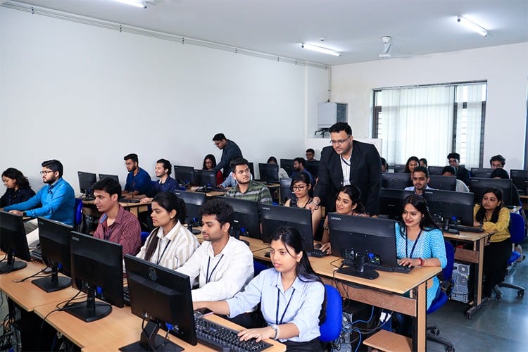 Amity University, Kolkata