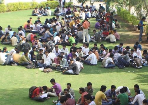 Anand Mercantile College of Science and Computer Technology, Anand