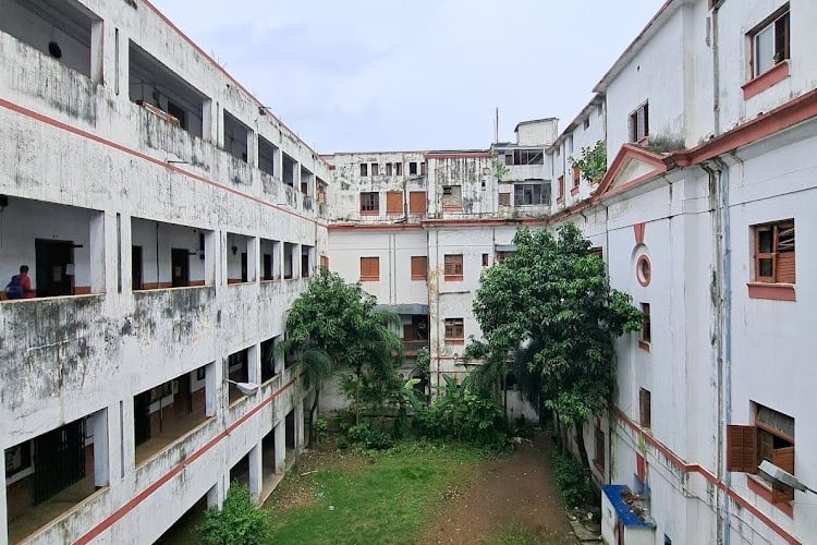 Ananda Mohan College, Kolkata