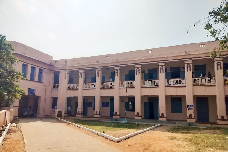 Andhra Polytechnic College, Kakinada