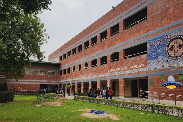 Aryabhatta College, New Delhi