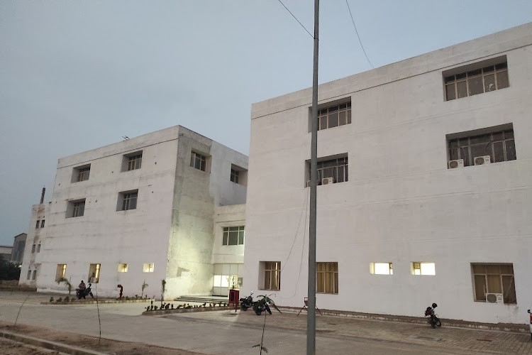 Autonomous State Medical College, Firozabad