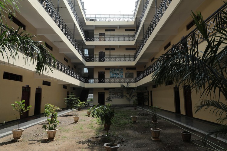 Ayesha College of Pharmacy, Gulbarga