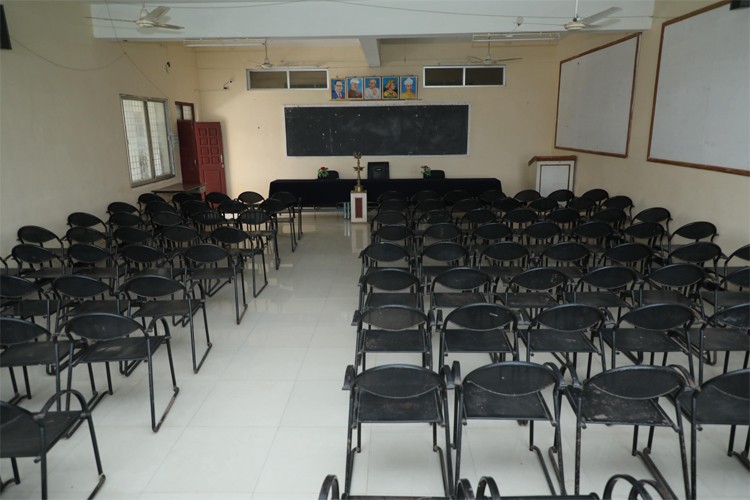 Ayesha College of Pharmacy, Gulbarga