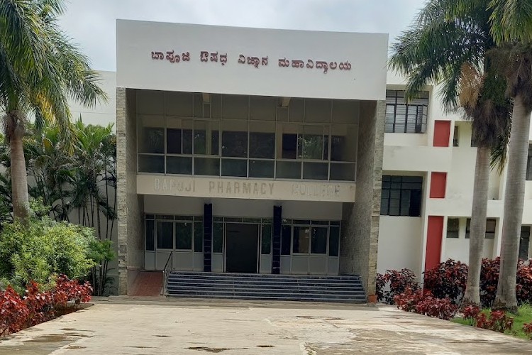 Bapuji Pharmacy College, Davanagere