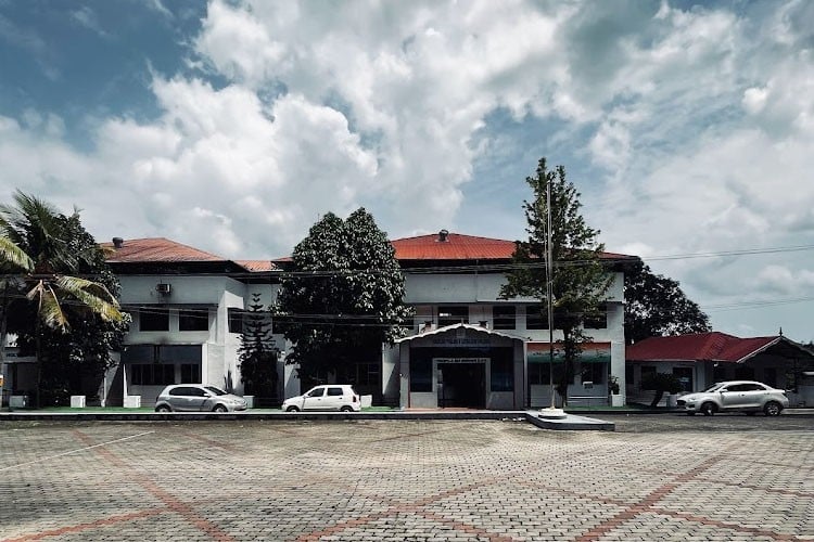 Baselios Poulose ll Catholicos College, Ernakulam