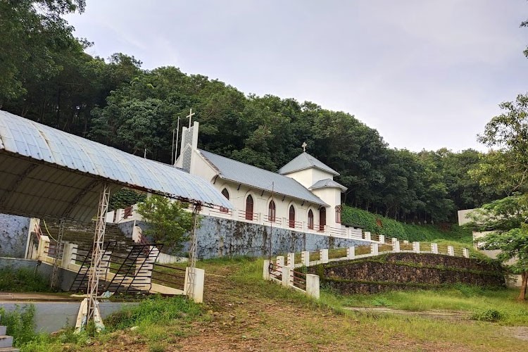 Baselios Poulose ll Catholicos College, Ernakulam