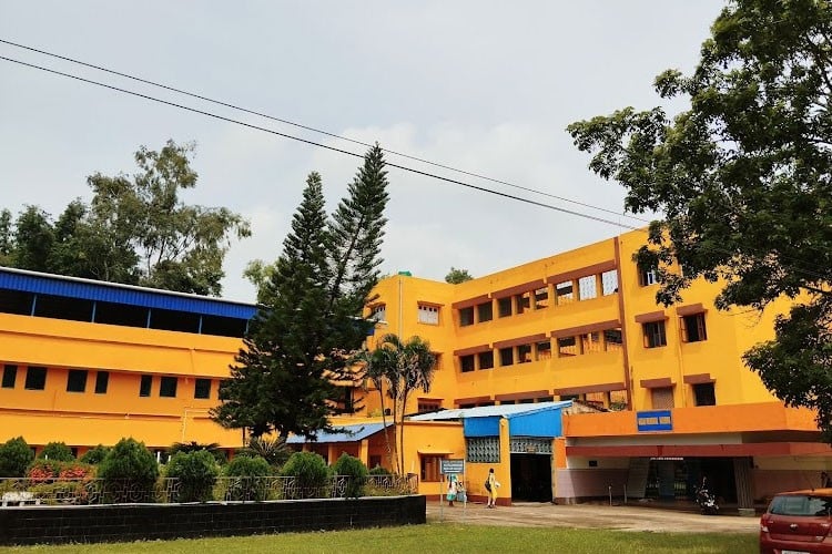 Belda College, Belda