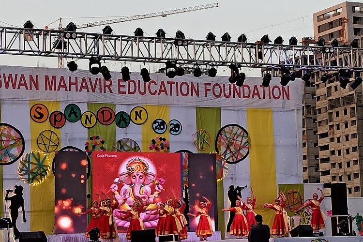 Bhagwan Mahavir College of Education, Surat