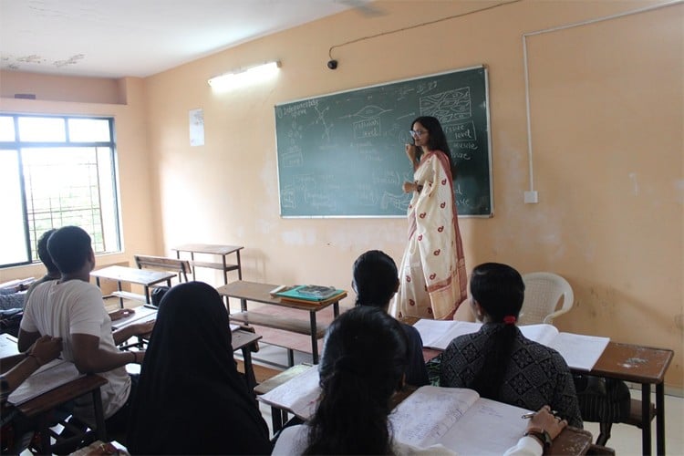 Bhagwan Mahavir College of Pharmacy, Surat