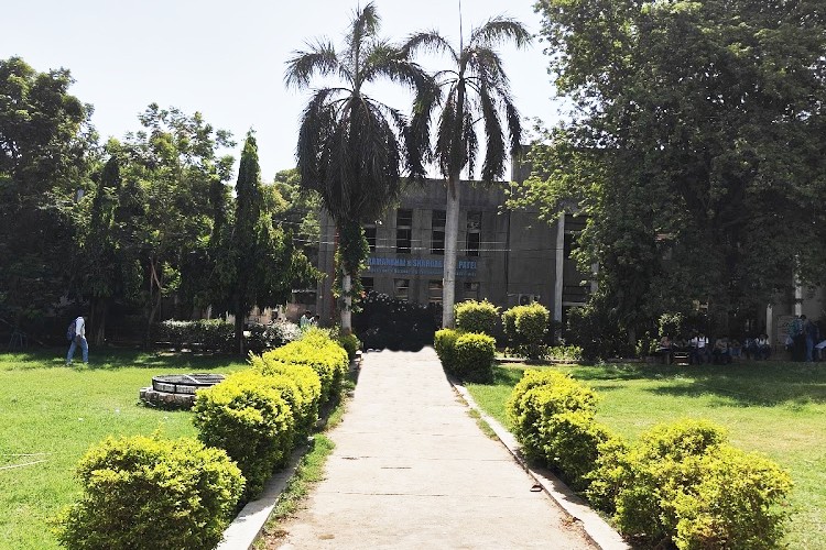 Bhailalbhai and Bhikhabhai Institute of Technology, Anand