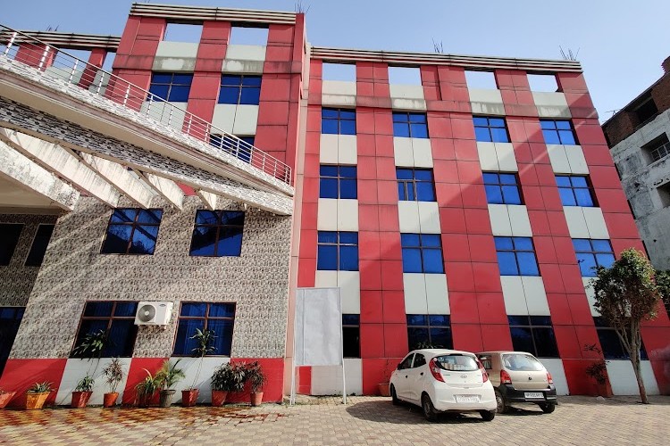 Career Institute of Medical Science & Hospital, Lucknow