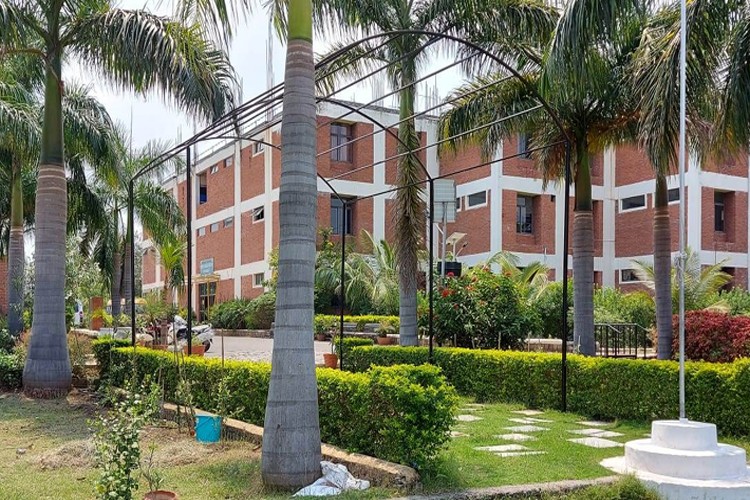 Central India College of Business Management & Studies, Nagpur