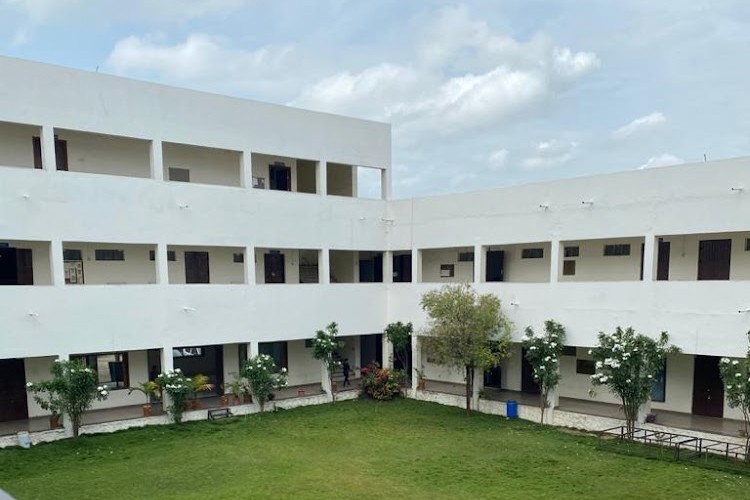 Channabasweshwar Pharmacy College, Latur