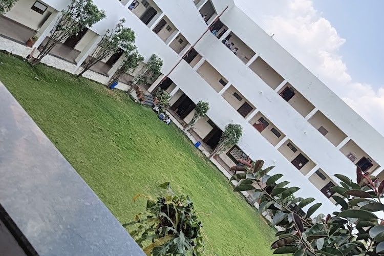 Channabasweshwar Pharmacy College, Latur