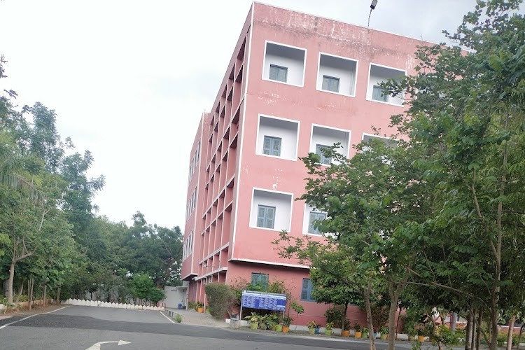 Chebrolu Hanumaiah Institute of Pharmaceutical Sciences, Guntur