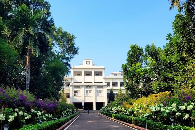 Christ College Irinjalakuda, Thrissur