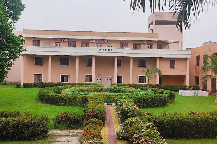 College of Engineering and Management, Kolaghat, Medinipur