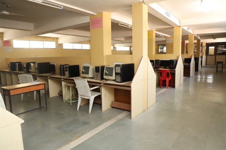 College of Management and Computer Science, Yavatmal