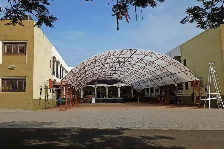 College of Management and Computer Science, Yavatmal