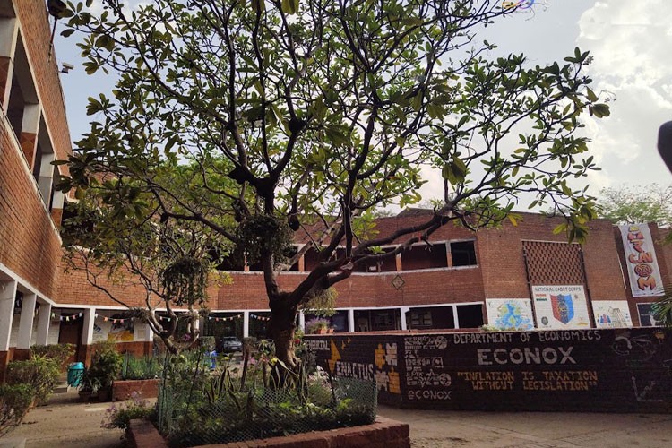 College of Vocational Studies, New Delhi