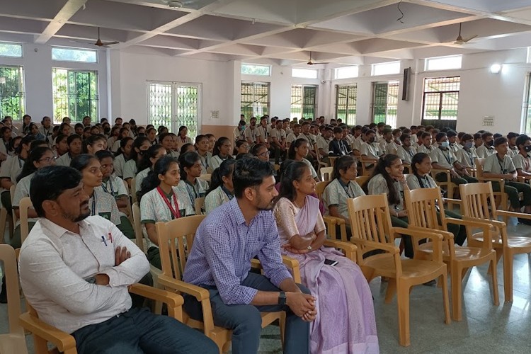 Daksha College, Mysore