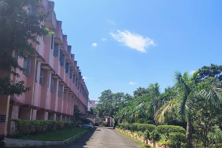 Dantuluri Narayana Raju College, West Godavari