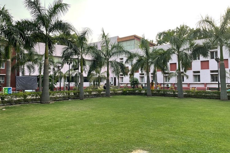 Daulat Ram College, New Delhi