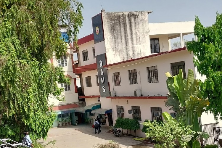 Dayanand Academy of Management Studies, Kanpur