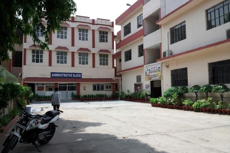 Dayanand Academy of Management Studies, Kanpur