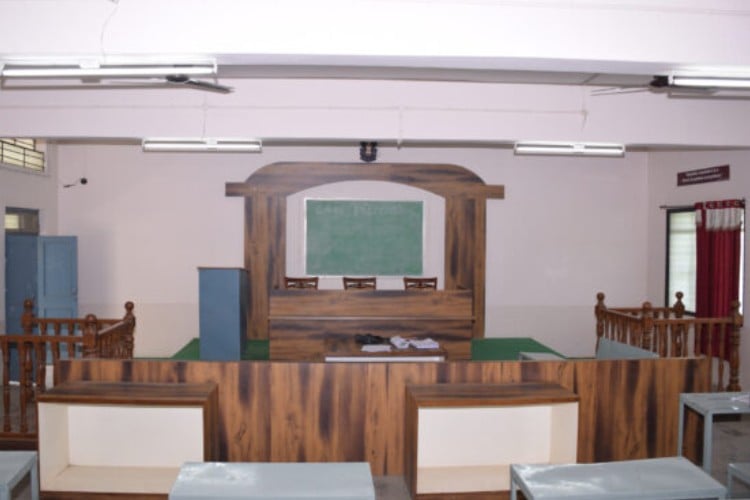 Dayanand College of Law, Latur