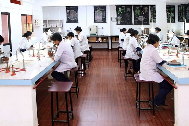 Devaki Amma Memorial College of Pharmacy, Malappuram