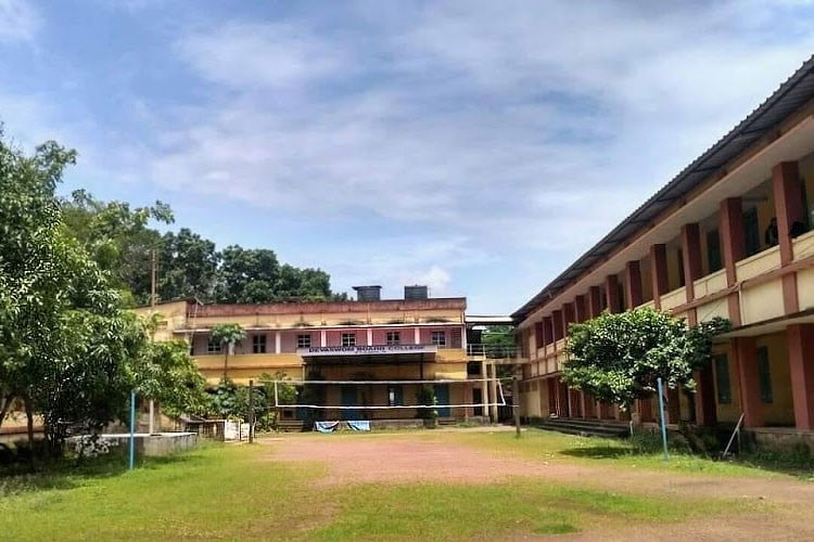 Devaswom Board College Thalayolaparambu, Kottayam