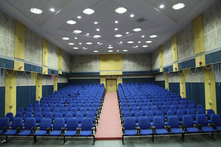 Dhanalakshmi Srinivasan College of Engineering, Perambalur