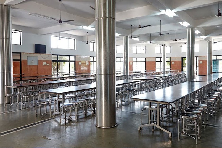 Dhanalakshmi Srinivasan College of Engineering, Perambalur