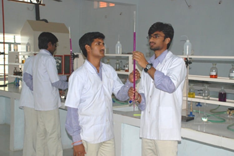 Dhanvanthari Institute of Pharmaceutical Sciences, Kothagudem