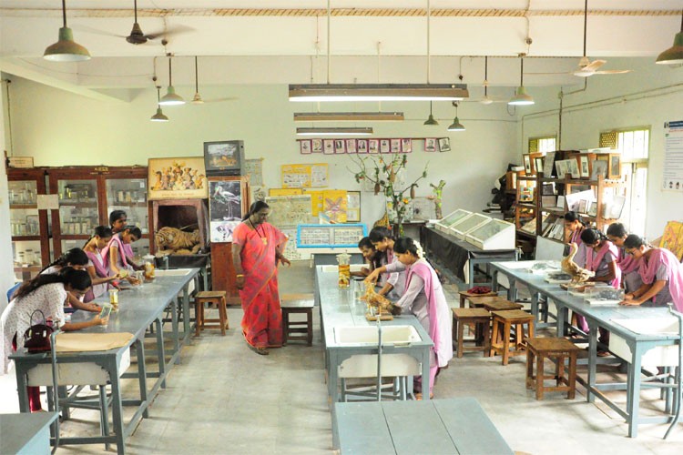 Dodla Kousalyamma Government College for Women, Nellore