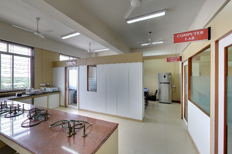 Dr. D.Y. Patil Arts, Commerce & Science Women's College, Pune