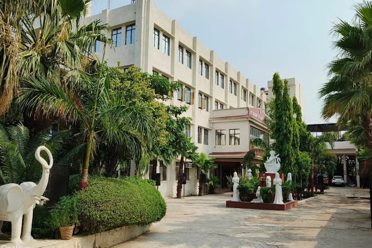 DS Institute of Paramedical Sciences and Hospital, Ghaziabad