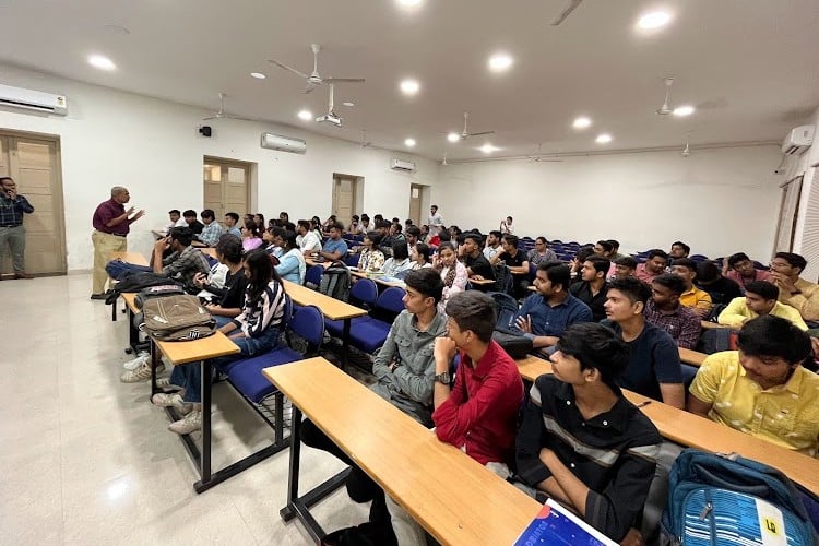 Faculty of Commerce, GLS University, Ahmedabad