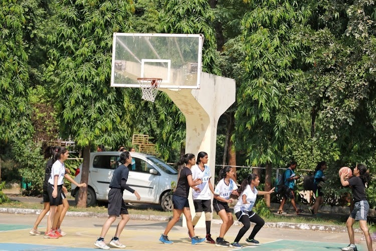 Faculty of Commerce, GLS University, Ahmedabad