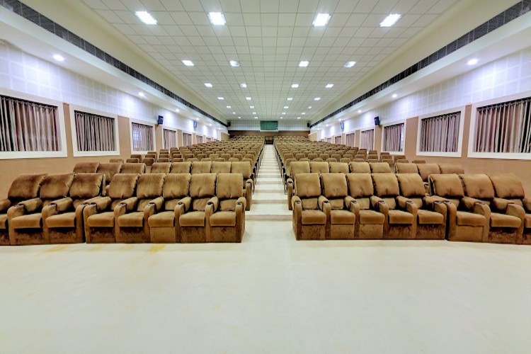 Faculty of Pharmacy, Noble Group of Institution, Junagadh