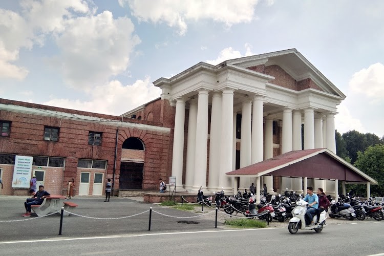 Forest Research Institute, Dehradun